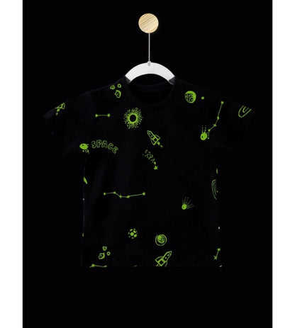 Camiseta Infantil Espaço Brilha no Escuro | Banho de Chuva