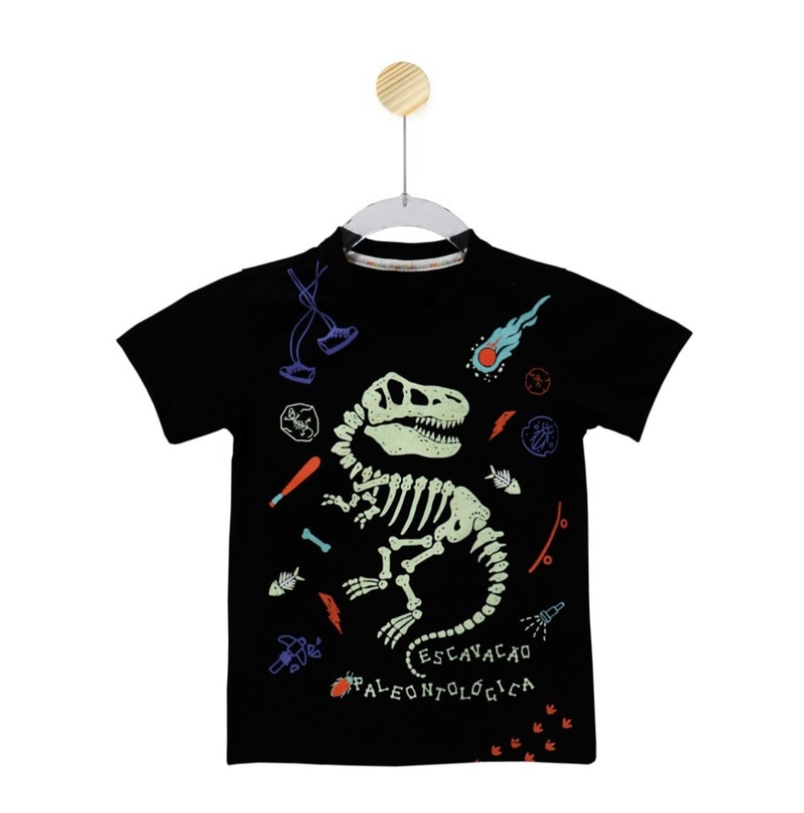 Camiseta Infantil Escavação Brilha no Escuro | Banho de Chuva